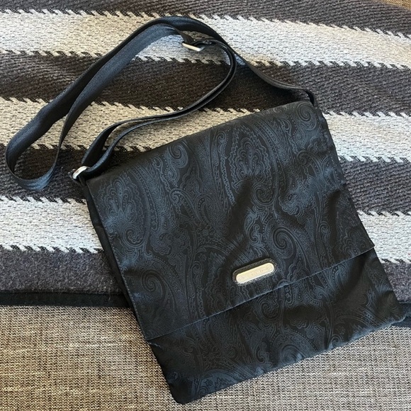 Etro Handbags - ETRO Rare Vintage Black Paisley Nylon Crossbody With Silver Emblem Bag